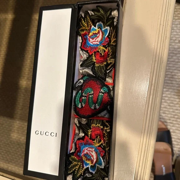 Gucci limited addition headband - Picture 4 of 9